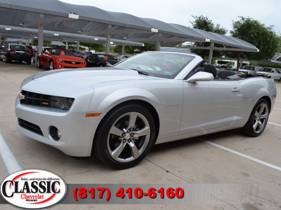 chevrolet camaro convertible 2011 silver lt w rs gasoline 6 cylinders rear wheel drive automatic 76051