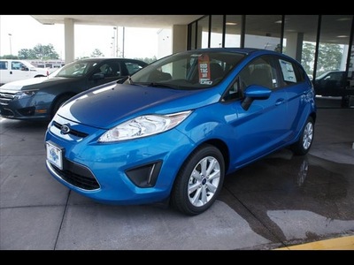 ford fiesta 2012 blue hatchback se gasoline 4 cylinders front wheel drive 4 speed automatic 77338