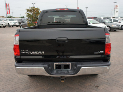 toyota tundra 2005 black sr5 gasoline 8 cylinders rear wheel drive automatic with overdrive 76087