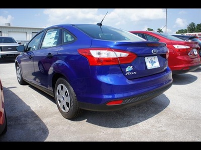 ford focus 2012 blue sedan s flex fuel 4 cylinders front wheel drive 6 speed automatic 77338