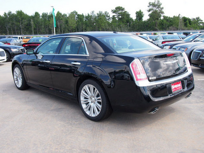 chrysler 300 2012 black sedan c luxury series gasoline 8 cylinders rear wheel drive automatic 77388