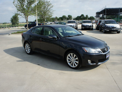 lexus is 250 2009 dk  gray sedan is 250 gasoline 6 cylinders rear wheel drive automatic 76137