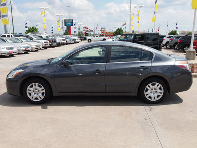 nissan altima 2011 dk  gray sedan s gasoline 4 cylinders front wheel drive cont  variable trans  77388