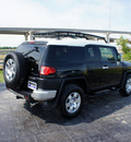 toyota fj cruiser 2007 black suv fj cruiser gasoline 6 cylinders rear wheel drive automatic 76137