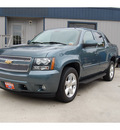 chevrolet avalanche 2008 blue suv lt flex fuel 8 cylinders 2 wheel drive automatic with overdrive 77706