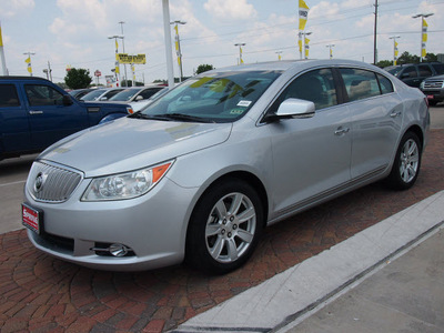 buick lacrosse 2010 silver sedan cxl gasoline 6 cylinders front wheel drive 6 speed automatic 77388