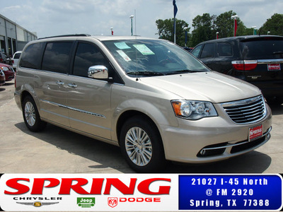 chrysler town and country 2012 beige van touring l flex fuel 6 cylinders front wheel drive automatic 77388