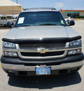chevrolet avalanche 2004 silver 1500 gasoline 8 cylinders rear wheel drive automatic 76087