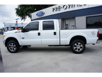 ford f 250 super duty 2011 white xlt biodiesel 8 cylinders 4 wheel drive automatic 77706