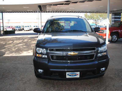 chevrolet avalanche 2011 dk  gray flex fuel 8 cylinders 2 wheel drive automatic 75075