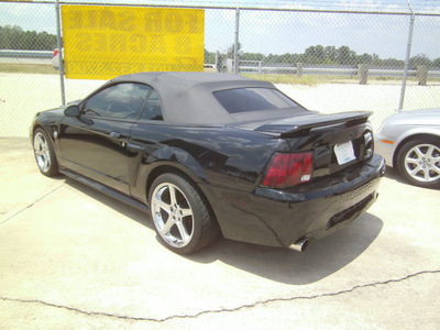 ford mustang 2004 black gt deluxe gasoline 8 cylinders rear wheel drive automatic 75503