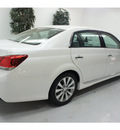 toyota avalon 2012 white sedan limited gasoline 6 cylinders front wheel drive automatic 91731