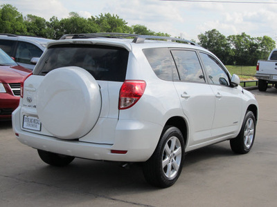 toyota rav4 2008 white suv limited gasoline 6 cylinders 2 wheel drive automatic with overdrive 77074