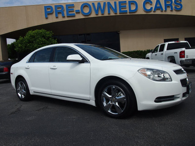 chevrolet malibu 2011 white sedan lt gasoline 4 cylinders front wheel drive automatic 75075