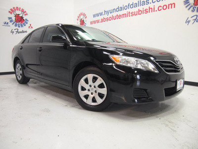 toyota camry 2011 black sedan le gasoline 4 cylinders front wheel drive automatic 75150