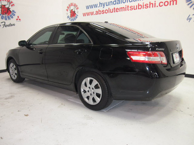 toyota camry 2011 black sedan le gasoline 4 cylinders front wheel drive automatic 75150