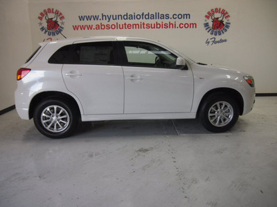 mitsubishi outlander sport 2012 white suv es gasoline 4 cylinders front wheel drive automatic 75150