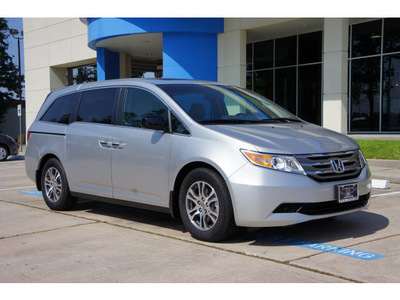 honda odyssey 2012 silver van ex l gasoline 6 cylinders front wheel drive automatic 77339