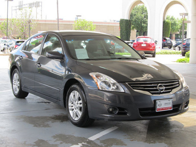 nissan altima 2011 dk  gray sedan 2 5 s gasoline 4 cylinders front wheel drive shiftable automatic 77477