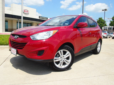 hyundai tucson 2011 dk  red gls gasoline 4 cylinders front wheel drive automatic 75150