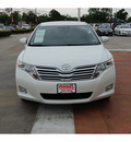 toyota venza 2009 white wagon fwd v6 gasoline 6 cylinders front wheel drive automatic with overdrive 77706