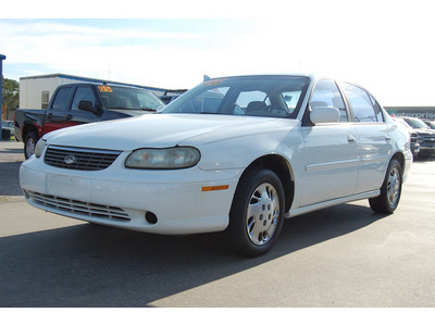 chevrolet malibu 1998 white sedan gasoline v6 front wheel drive automatic with overdrive 77627