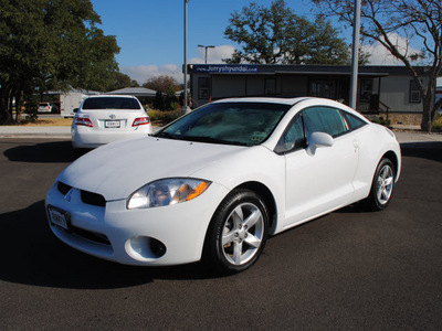 mitsubishi eclipse 2008 white hatchback gasoline 4 cylinders front wheel drive 5 speed manual 76087