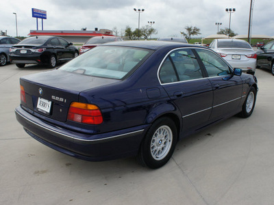 bmw 5 series 1998 blue sedan 528i gasoline 6 cylinders rear wheel drive automatic 76087