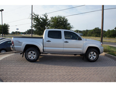 toyota tacoma 2009 silver sr5 trd off road gasoline 6 cylinders 4 wheel drive 6 speed manual 78006