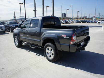 toyota tacoma 2011 gray prerunner v6 gasoline 6 cylinders 2 wheel drive automatic 76011