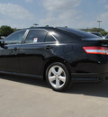 toyota camry 2011 black sedan se v6 gasoline 6 cylinders front wheel drive automatic 76011