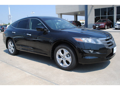 honda crosstour 2012 black wagon gasoline 6 cylinders front wheel drive 5 speed automatic 77025