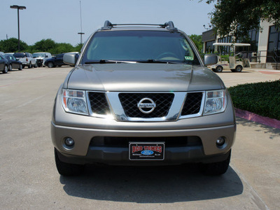 nissan frontier 2005 dk  gray le gasoline 6 cylinders 4 wheel drive automatic 75070