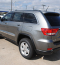 jeep grand cherokee 2012 gray suv laredo gasoline 8 cylinders 2 wheel drive automatic 76011