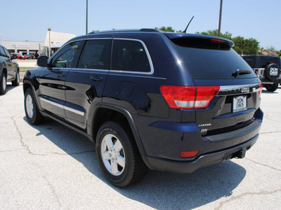 jeep grand cherokee 2012 dk  blue suv laredo gasoline 6 cylinders 2 wheel drive automatic 76011