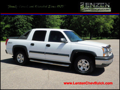 chevrolet avalanche 2003 white suv 1500 z71 gasoline 8 cylinders 4 wheel drive automatic 55318