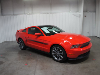 ford mustang 2011 red coupe gt premium gasoline 8 cylinders rear wheel drive 6 speed manual 76108