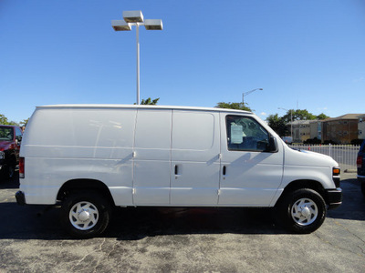 ford e 250 2012 white van advance trac rsc flex fuel 8 cylinders rear wheel drive automatic with overdrive 60546