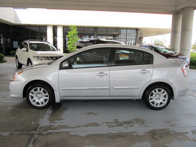 nissan sentra 2011 silver sedan 2 0 s gasoline 4 cylinders front wheel drive cont  variable trans  77477