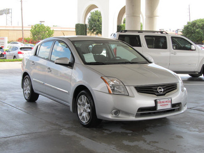 nissan sentra 2011 silver sedan 2 0 s gasoline 4 cylinders front wheel drive cont  variable trans  77477