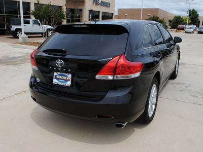 toyota venza 2010 black suv fwd 4cyl gasoline 4 cylinders front wheel drive shiftable automatic 75070