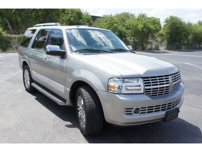 lincoln navigator 2008 silver suv gasoline 8 cylinders rear wheel drive automatic 78501