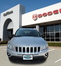 jeep compass 2012 silver suv sport gasoline 4 cylinders 2 wheel drive automatic 75067