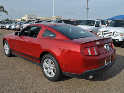 ford mustang 2012 red coupe v6 gasoline 6 cylinders rear wheel drive 6 speed manual trans mt82 78523