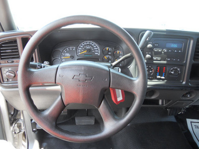 chevrolet silverado 1500 2005 light gold pickup truck gasoline 6 cylinders rear wheel drive automatic 79936