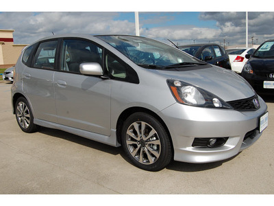 honda fit 2012 silver hatchback sport gasoline 4 cylinders front wheel drive shiftable automatic 77025