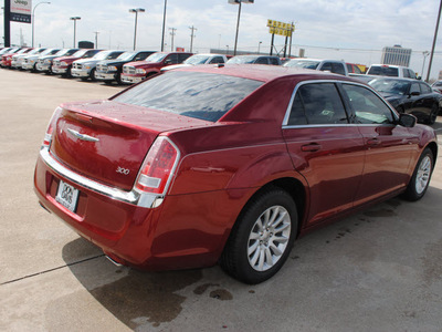 chrysler 300 2012 red sedan gasoline 6 cylinders rear wheel drive automatic 76011