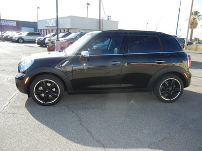 mini countryman 2011 black hatchback s gasoline 4 cylinders front wheel drive automatic 79925