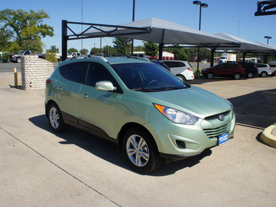 hyundai tucson 2012 green suv gls gasoline 4 cylinders front wheel drive 6 speed automatic 76049