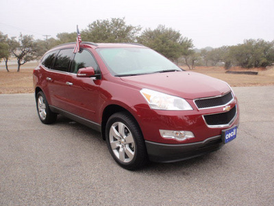 chevrolet traverse 2011 red lt gasoline 6 cylinders front wheel drive automatic 78028